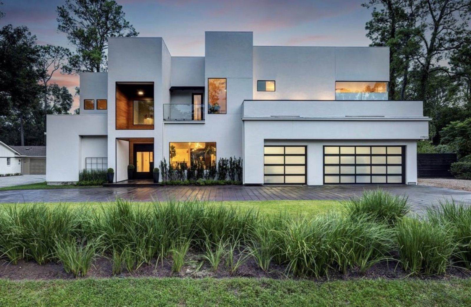 Completed modern new construction home in Houston